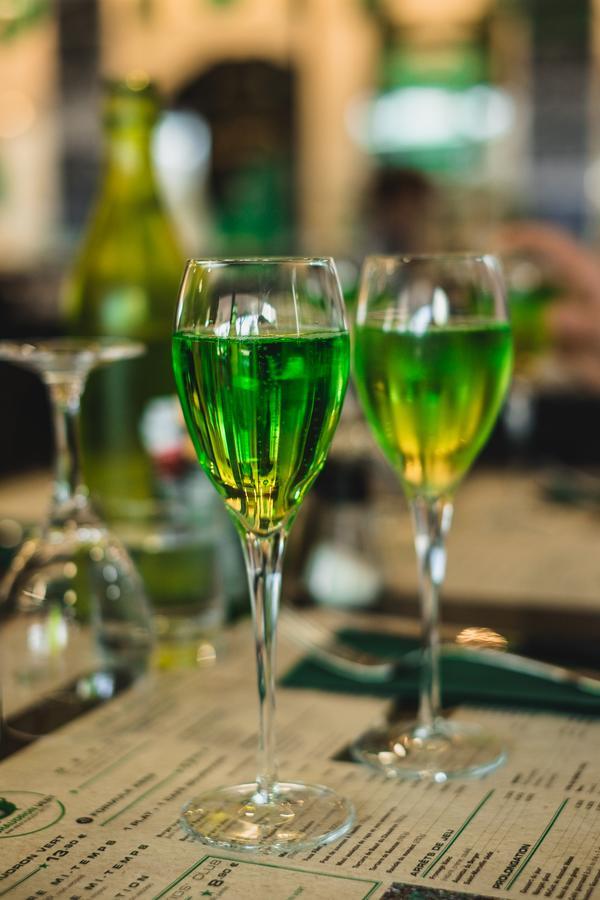 Hotel Bar Restaurant Le Chaudron Vert Saint-Etienne  Eksteriør billede