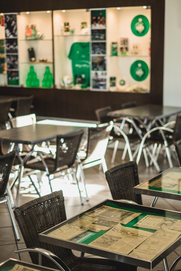 Hotel Bar Restaurant Le Chaudron Vert Saint-Etienne  Eksteriør billede